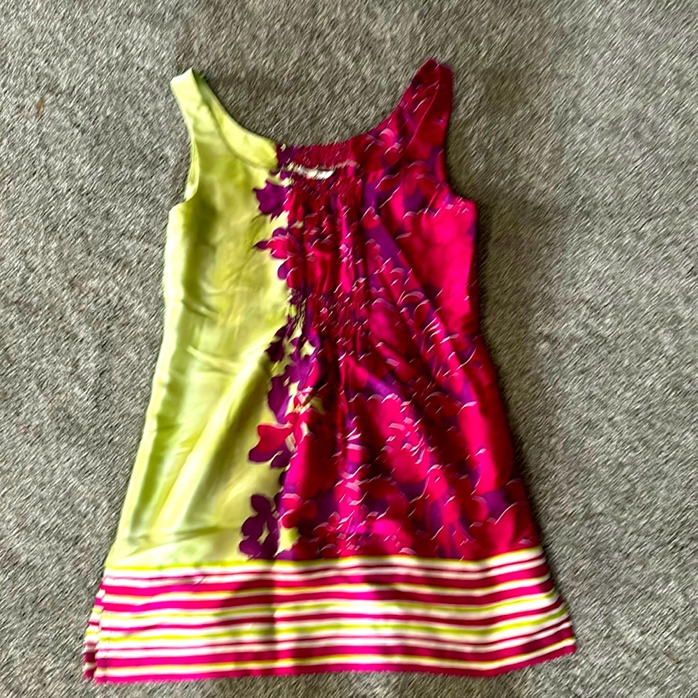 Cabi silk tank.  Size small